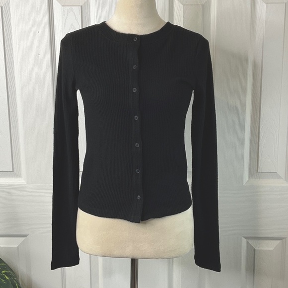 Universal Thread - Women's Leisure Studio French Terry
Cardigan Size S - Picture 1 of 12